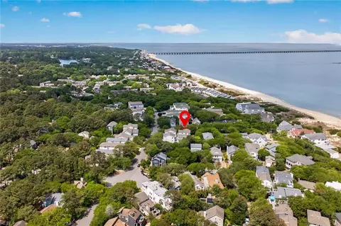 2320 Raleigh Ave, Virginia Beach, VA 23455