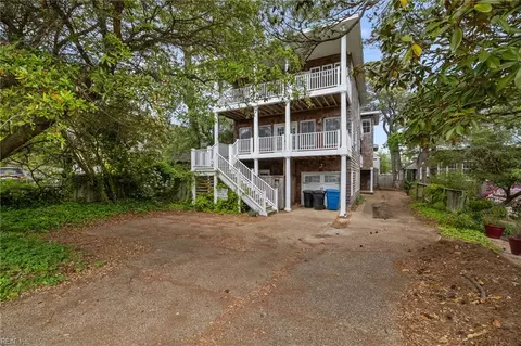 215 83rd St #B, Virginia Beach, VA 23451