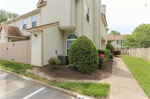 4661 Georgetown Pl, Virginia Beach, VA 23455