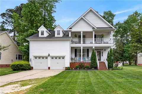 13408 Anchor Ct, Carrollton, VA 23314