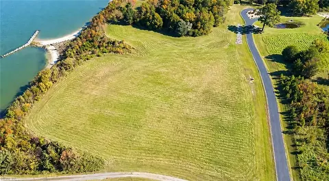 16496 Rivers Edge Trl, Isle Of Wight County, VA 23430