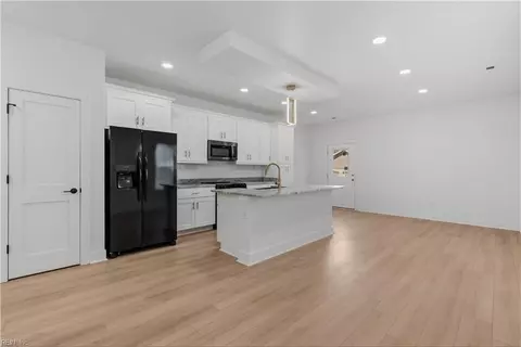 1112 Fayette St, Portsmouth, VA 23704