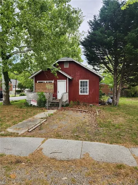 422 Tappan Ave, Hampton, VA 23664
