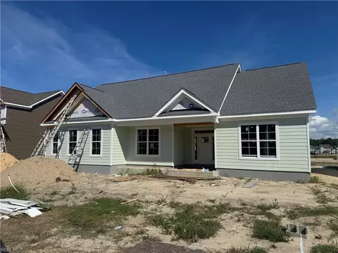 Exterior - 2209 Hampton Roads Pw Pkwy, Chesapeake, VA 23321 photo 1 of 1