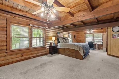Bedroom - 11202 Cabins End Ln, Gloucester, VA 23061 photo 4 of 11