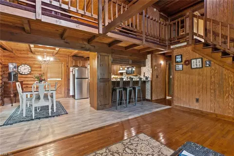 Entry Way - 11202 Cabins End Ln, Gloucester, VA 23061 photo 1 of 7