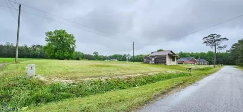 4449 Butler Dr, Suffolk, VA 23437