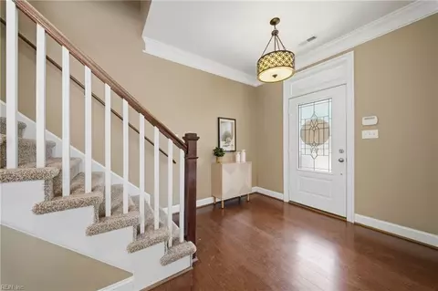 Entry Way - 148 Sinclair Ln, Chesapeake, VA 23322 photo 1 of 7