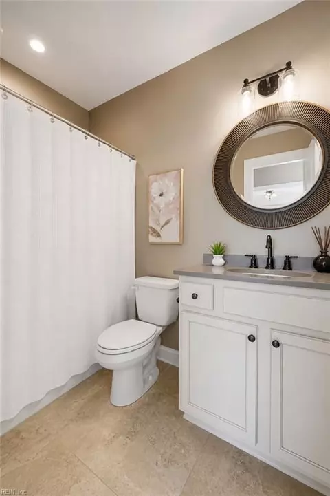 Bath - 148 Sinclair Ln, Chesapeake, VA 23322 photo 1 of 3