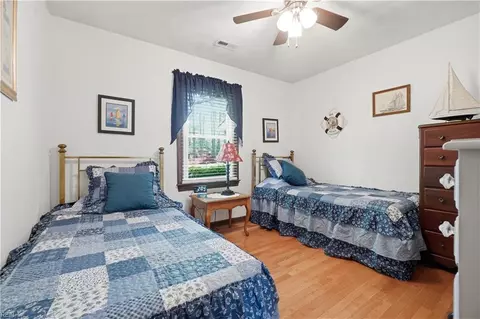 Bedroom - 305 Plummer Dr, Chesapeake, VA 23323 photo 3 of 6