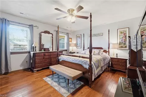 Bedroom - 305 Plummer Dr, Chesapeake, VA 23323 photo 5 of 6
