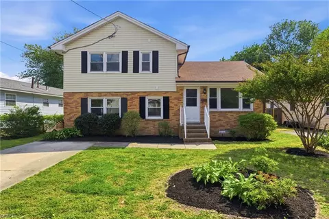 1107 Easterly Ave, Hampton, VA 23669