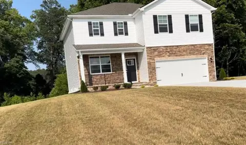 116 Regency Ln, Franklin, VA 23851