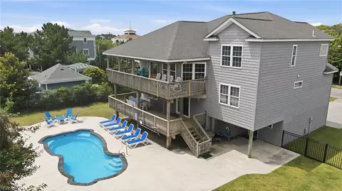 3012 Sandpiper Rd, Virginia Beach, VA 23456