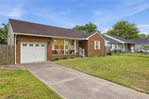 9552 Statler St, Norfolk, VA 23503