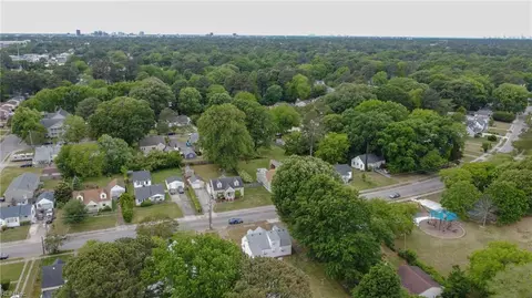 View/Area - 2422 Bruce St, Norfolk, VA 23513 photo 7 of 10