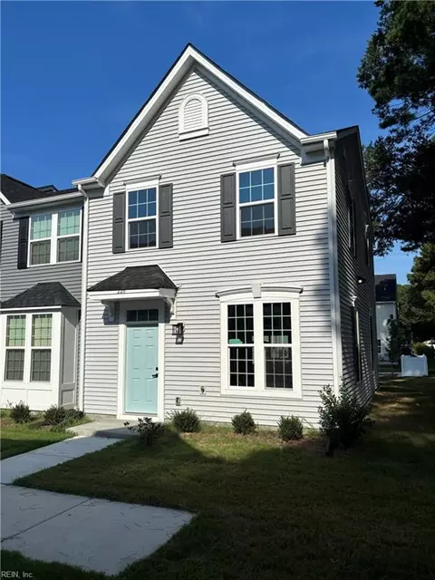 226 Reids Place Dr, Suffolk, VA 23434