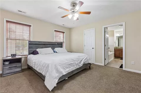 Bedroom - 208 Dooley St, Hampton, VA 23669 photo 4 of 8