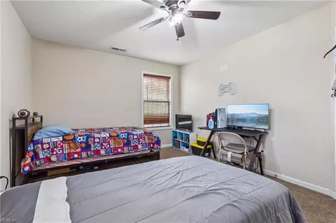 Bedroom - 208 Dooley St, Hampton, VA 23669 photo 3 of 8
