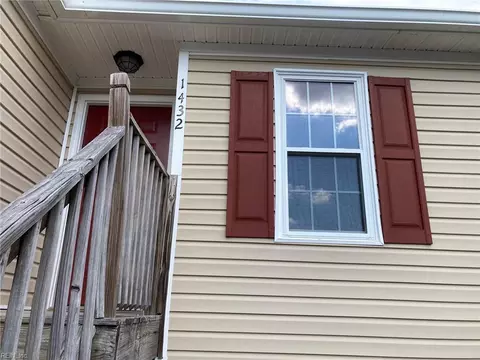 1432 Deerpond Ln, Virginia Beach, VA 23464