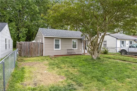 Exterior - 57 Phelps Cir, Hampton, VA 23663 photo 1 of 5