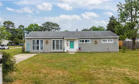 218 Logan Dr, Portsmouth, VA 23701