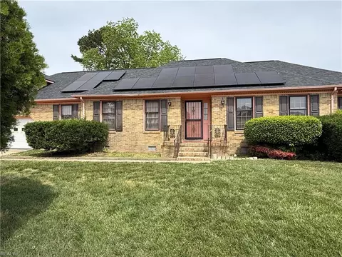 316 Citizen Cir, Chesapeake, VA 23325