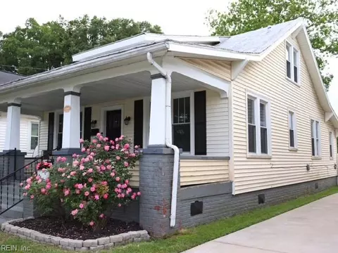 1222 Jackson Ave, Chesapeake, VA 23324