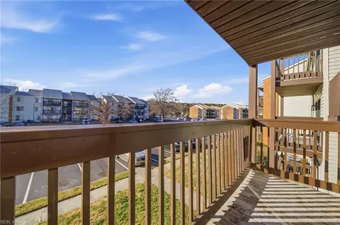Exterior - 58 Wells Ct #2, Hampton, VA 23666 photo 2 of 5