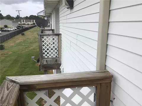 Other - 76 Emeraude Plage Pl #B, Hampton, VA 23666 photo 5 of 5