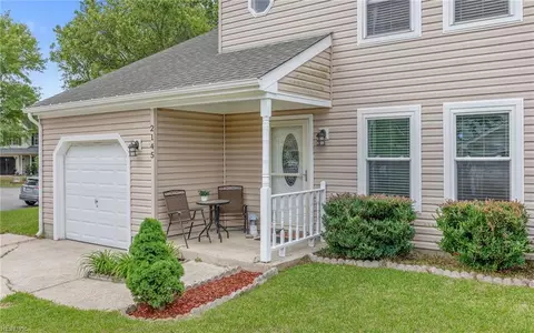 2145 Monument Dr, Virginia Beach, VA 23464