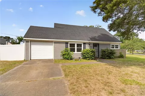 707 Red Mill Rd, Norfolk, VA 23502