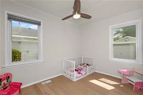 Bedroom - 1302 Willow Ave, Chesapeake, VA 23325 photo 4 of 6