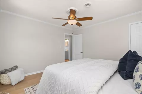 Bedroom - 1302 Willow Ave, Chesapeake, VA 23325 photo 3 of 6