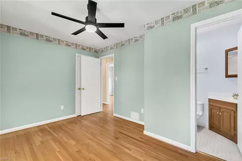 Bedroom - 59 Buffalo Dr, Hampton, VA 23664 photo 5 of 7
