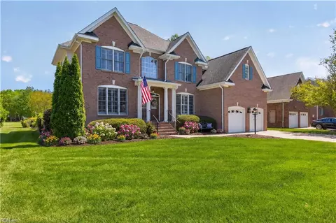 6003 Spinnaker Cove Ct, Suffolk, VA 23435