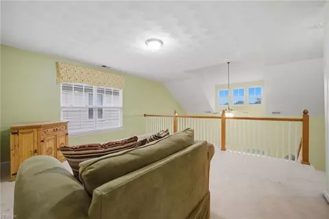 Entry Way - 1717 Briarfield Rd, Hampton, VA 23669 photo 4 of 6