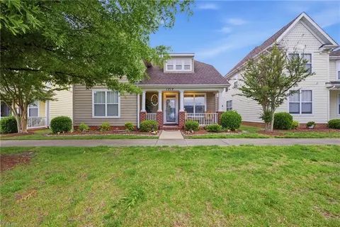 Exterior - 1717 Briarfield Rd, Hampton, VA 23669 photo 2 of 9