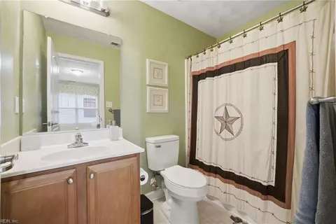 Bath - 1717 Briarfield Rd, Hampton, VA 23669 photo 2 of 2