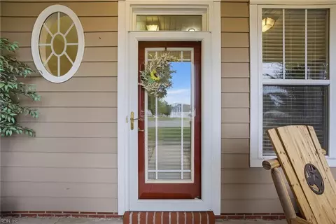 Entry Way - 1717 Briarfield Rd, Hampton, VA 23669 photo 1 of 6