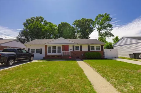 115 Lynnhaven Dr, Hampton, VA 23666