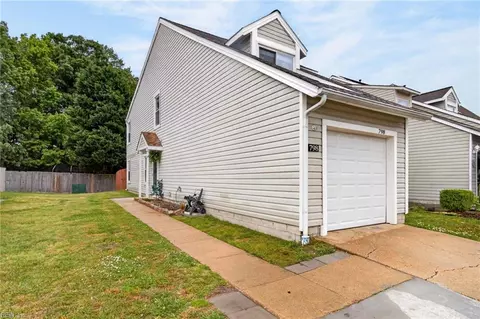 798 Quesnel Dr, Virginia Beach, VA 23454