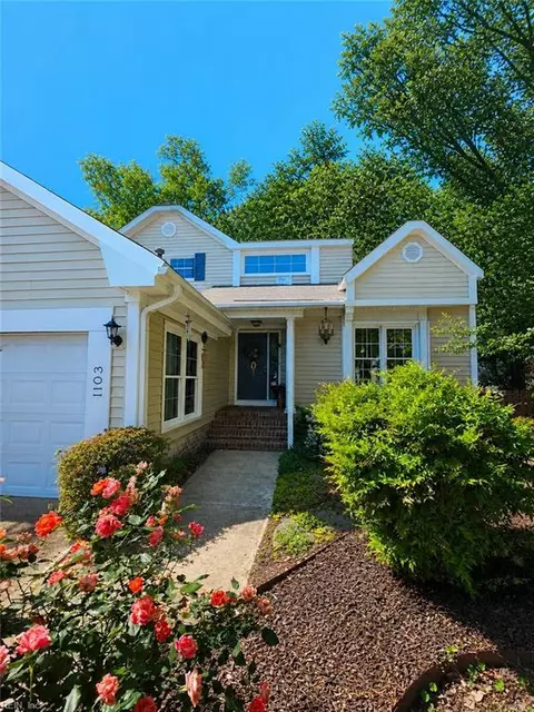 1103 Woodsmans Ct, Chesapeake, VA 23320