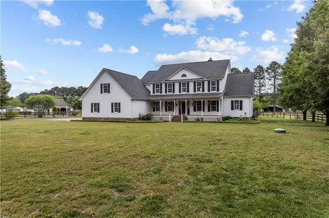 2521 Lake Cohoon Rd, Suffolk, VA 23434