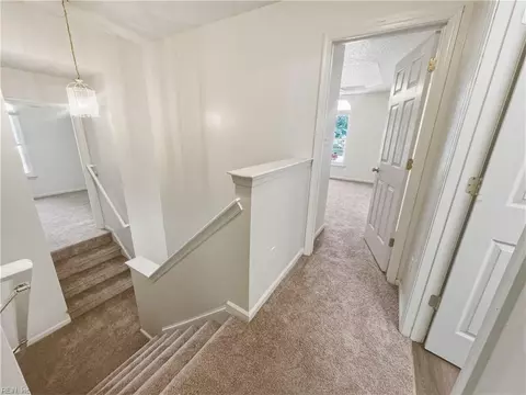 Entry Way - 2 Northcutt Dr, Hampton, VA 23664 photo 2 of 2