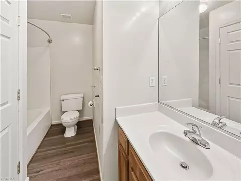 Bath - 2 Northcutt Dr, Hampton, VA 23664 photo 3 of 3