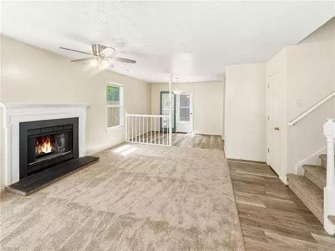 Living - 2 Northcutt Dr, Hampton, VA 23664 photo 1 of 5