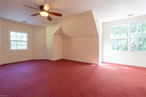 Bedroom - 732 Washington Dr, Chesapeake, VA 23322 photo 4 of 5