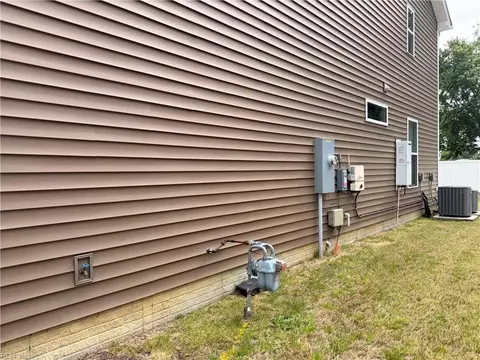 Other - 34 E Berkley Dr, Hampton, VA 23663 photo 8 of 8