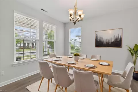 Dining - 34 E Berkley Dr, Hampton, VA 23663 photo 1 of 2